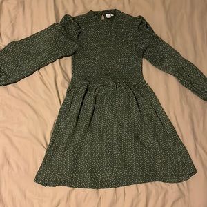 Green Floral Rouched Knee Length Dress Size L Simons